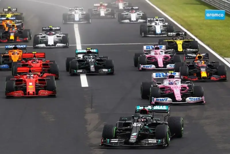 Il campione del mondo primo in classifica generale, doppiati Vettel e Leclerc.