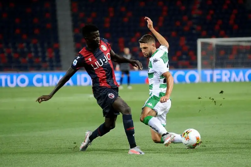 Per la squadra di De Zerbi in gol Berardi e Harsalin, per i padroni di casa rete di Musa Barrow.