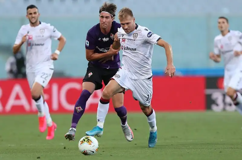 Nandez e Simeone per il sardi, Ribery e Duncan per i padroni di casa i più pericolosi. Nella Fiorentina esordio di Kouamé.