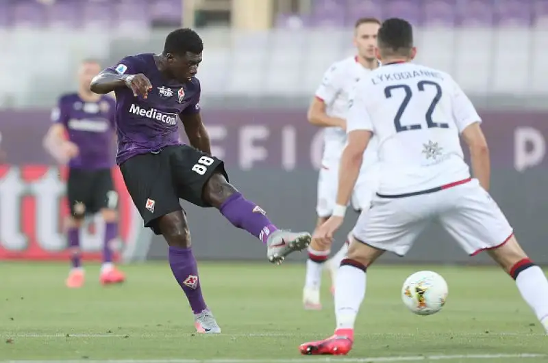 Nandez e Simeone per il sardi, Ribery e Duncan per i padroni di casa i più pericolosi. Nella Fiorentina esordio di Kouamé.