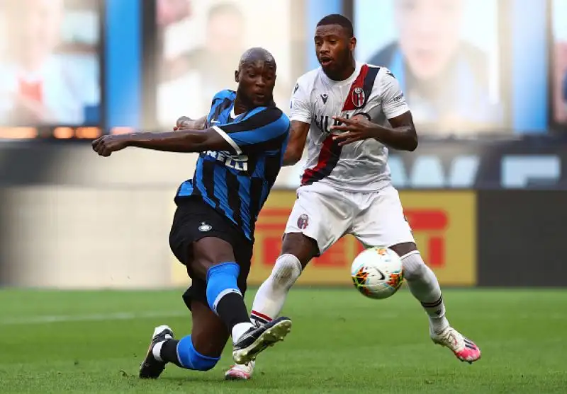 Il Bologna ha superato per 2-1 in rimonta l'Inter in una partita valida per la trentesima giornata disputata a San Siro.