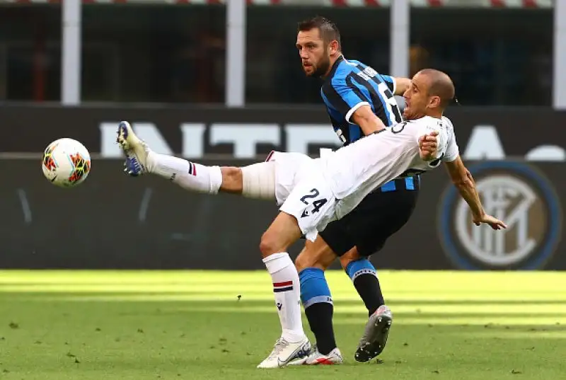 Il Bologna ha superato per 2-1 in rimonta l'Inter in una partita valida per la trentesima giornata disputata a San Siro.