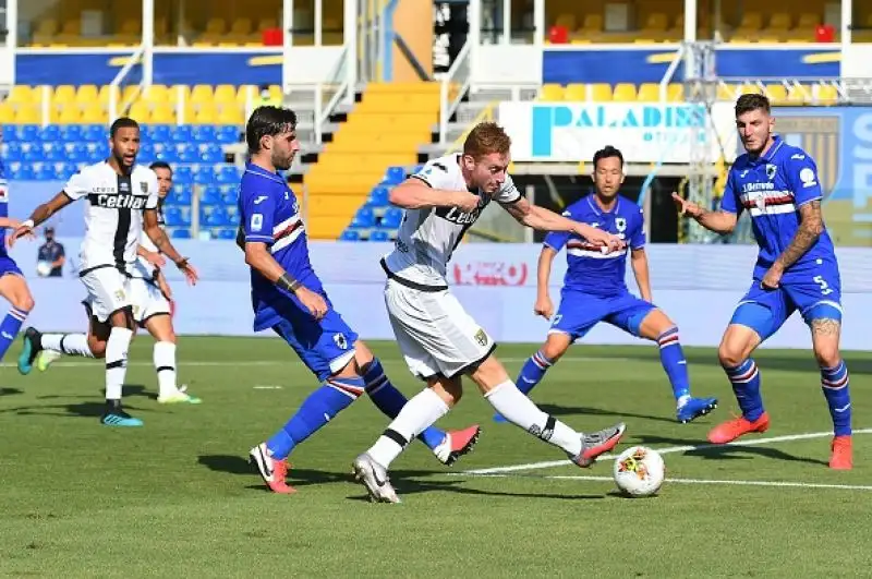 La Sampdoria ha superato per 3-2 il Parma al Tardini in una delle partite della 34esima giornata di campionato.