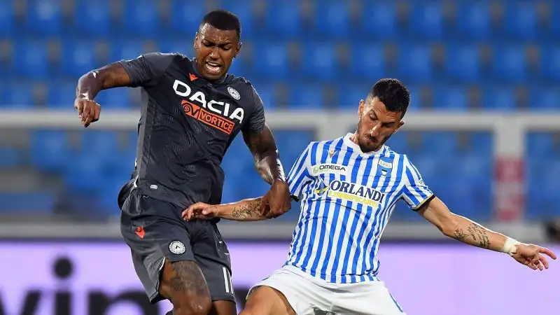 L'Udinese ha superato per 3-0 la Spal nel primo posticipo della trentunesima giornata del campionato di Serie A. 