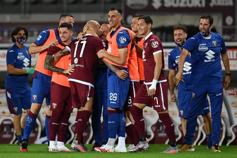 Gli ospiti sono andati in vantaggio nel primo tempo con Torregrossa, nella ripresa il Toro ha ribaltato la partita con le reti di Verdi, Belotti e Zaza.
