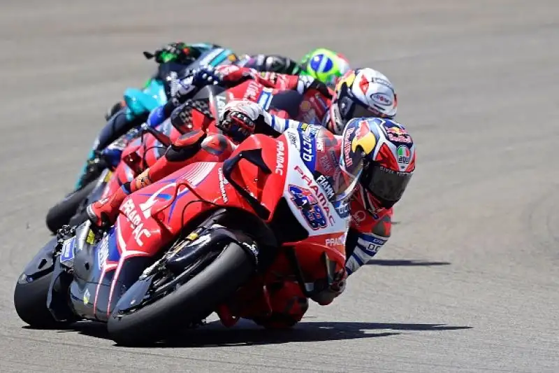 Il centauro francese ha vinto il primo Gran Premio della sua carriera.