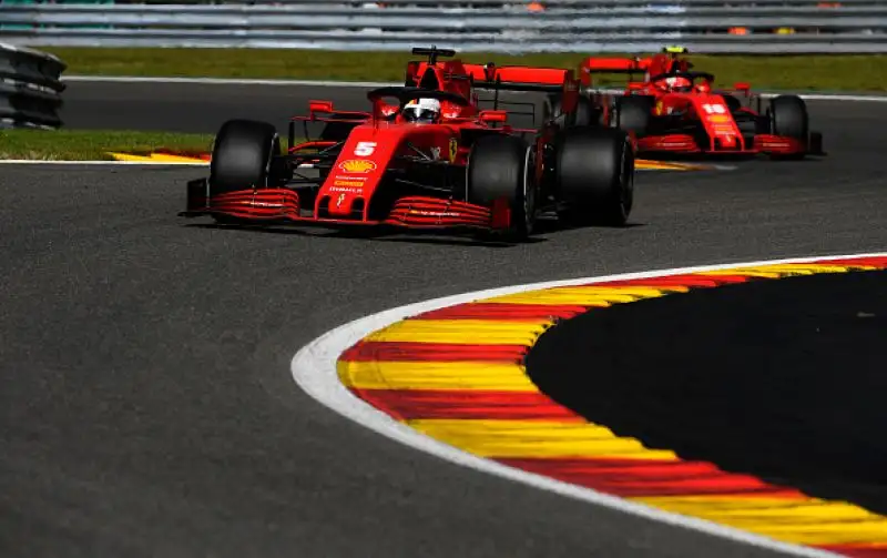 Lewis Hamilton ha vinto dominando il Gran Premio del Belgio, settima prova del Mondiale di Formula 1. 
