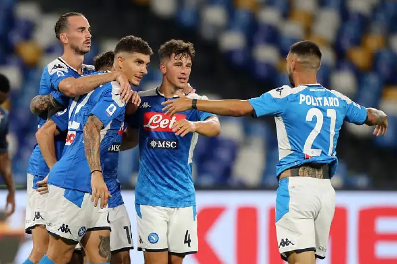 Oltre al centravanti della Lazio sono andati in gol Fabian Ruiz, Insigne su rigore e Politano.