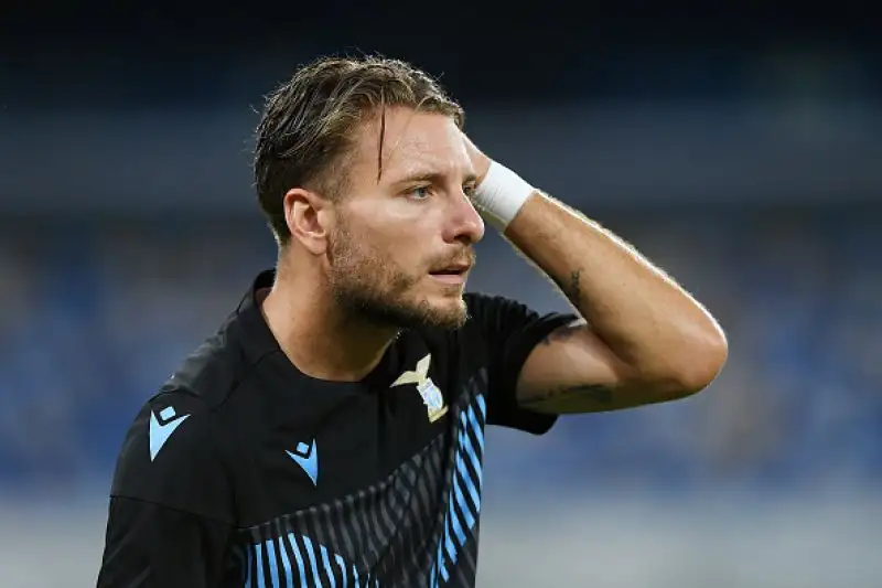 Oltre al centravanti della Lazio sono andati in gol Fabian Ruiz, Insigne su rigore e Politano.