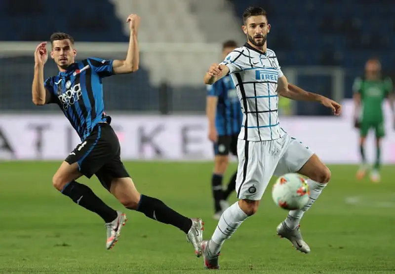Con le reti di D'Ambrosio e Ashley Young nel primo tempo i nerazzurri chiudono in bellezza la stagione contro una comunque positiva Atalanta.