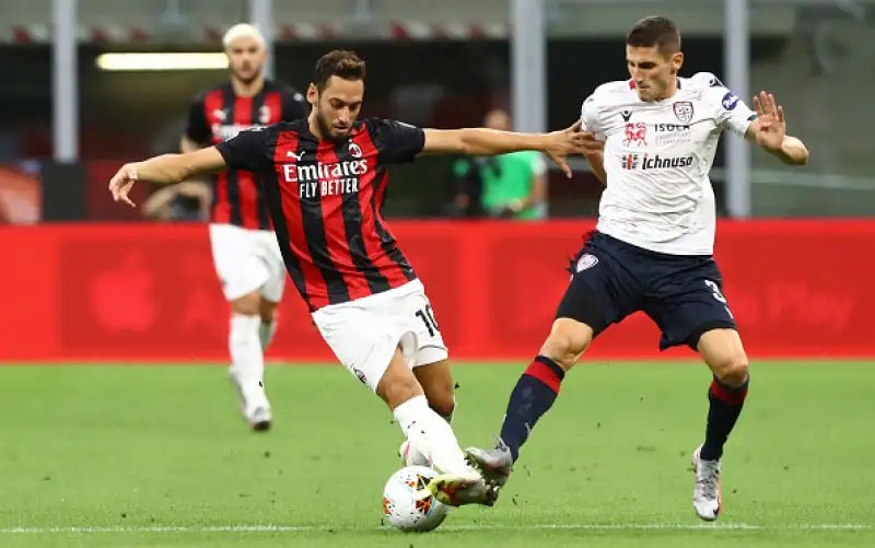 Per il Milan un autorete di Klavan e le reti di Ibrahimovic e Castilejo. Lo svedese ha anche fallito un calcio di rigore.