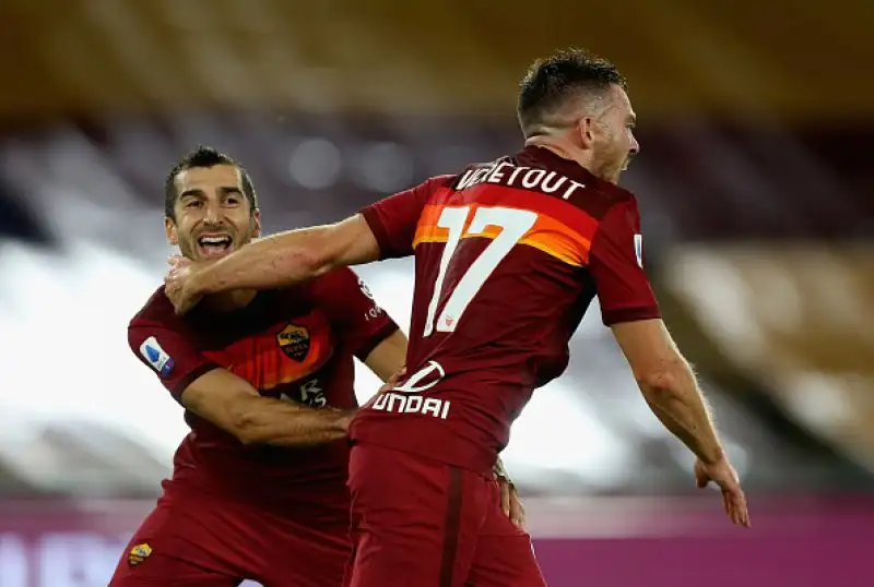 La roma è andata in vantaggio due volte con Veretuout ma è stata raggiunta due volte da Cristiano Ronaldo.