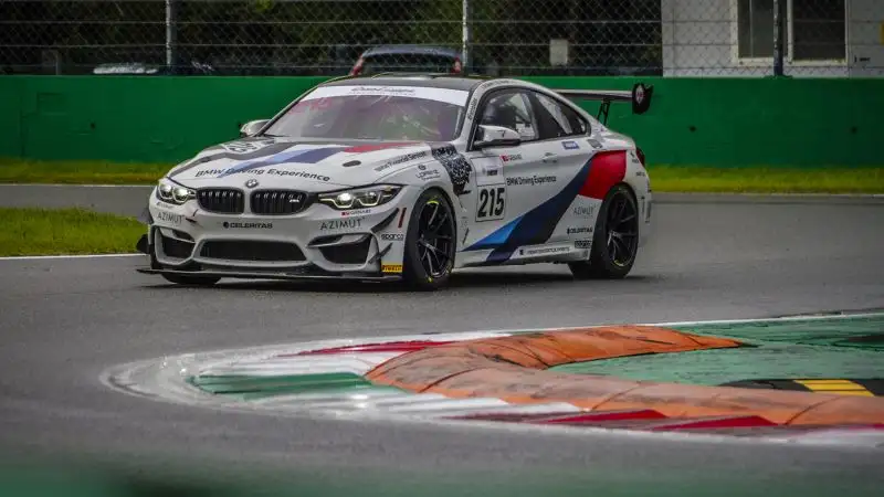 Un fine settimana all’insegna del rombo dei motori