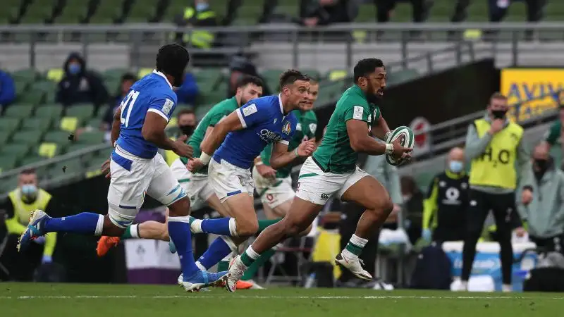 Sette, al fischio finale, le mete concesse, quattro delle quali in un faticoso quarto finale di gara dove l’Irlanda completa un lungo lavoro di logorio ai fianchi per allungare nel punteggio e...