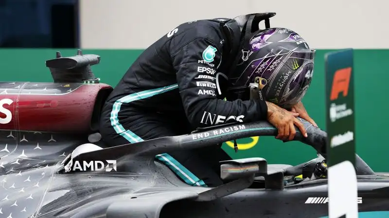 Con il nuovo trionfo iridato, raggiunge il record assoluto di Michael Schumacher. Il Kaiser lo stabilì nel 2004.