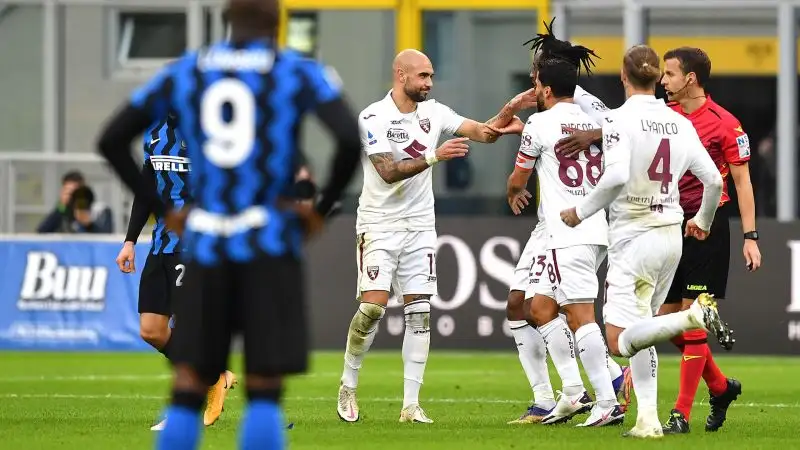 Lukaku ha guardato i giocatori granata esultare e ha suonato la carica
