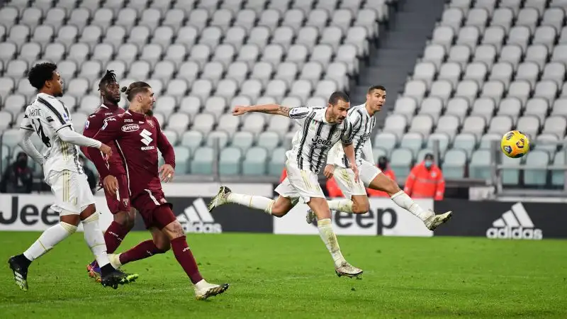 Prima McKennie e poi Bonucci ribaltano la situazione.