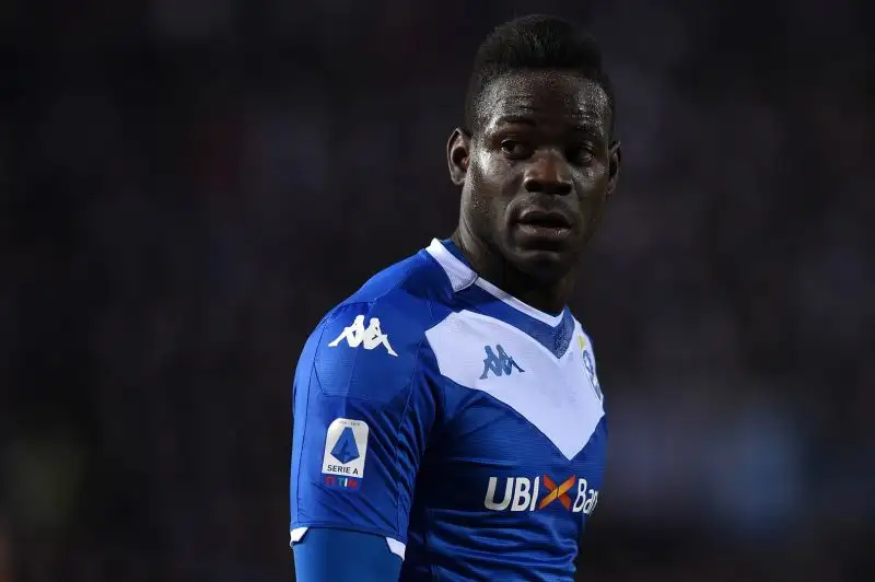 Mario Balotelli non è riuscito ad evitare la retrocessione del suo Brescia in una stagione da dimenticare