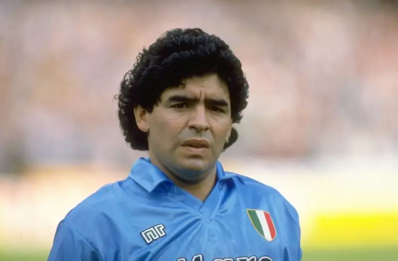 Diego Armando Maradona -
Il 'Pibe de Oro' è scomparso il 25 novembre. Aveva appena compiuto 60 anni