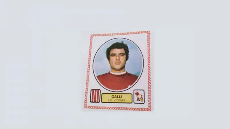 Ernesto Galli -
Il Covid-19 ha stroncato il portiere del 'Real Vicenza'. Aveva 75 anni
Foto: Panini