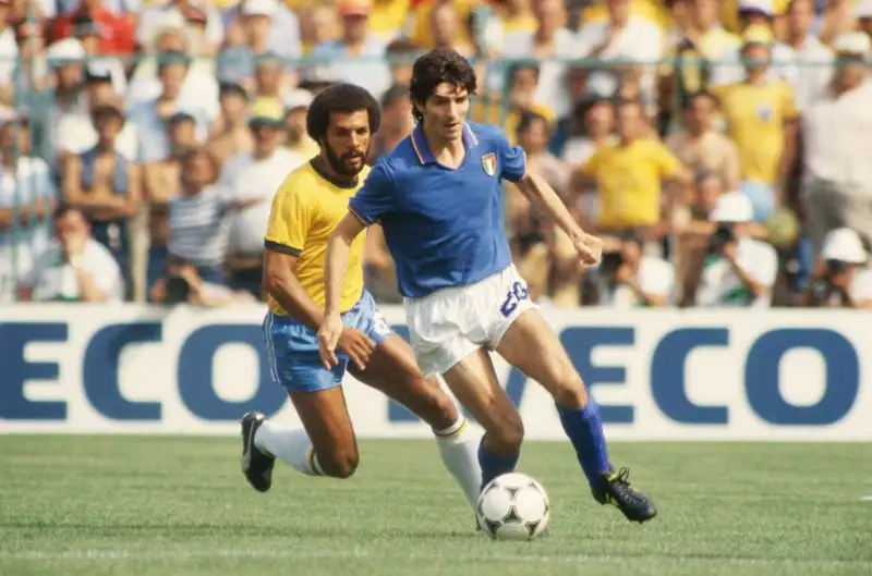 Paolo Rossi -
Pablito chi ha lasciati a soli 64 anni. Uomo simbolo del Mondiale 1982, 'Pallone d'oro' nello stesso anno
