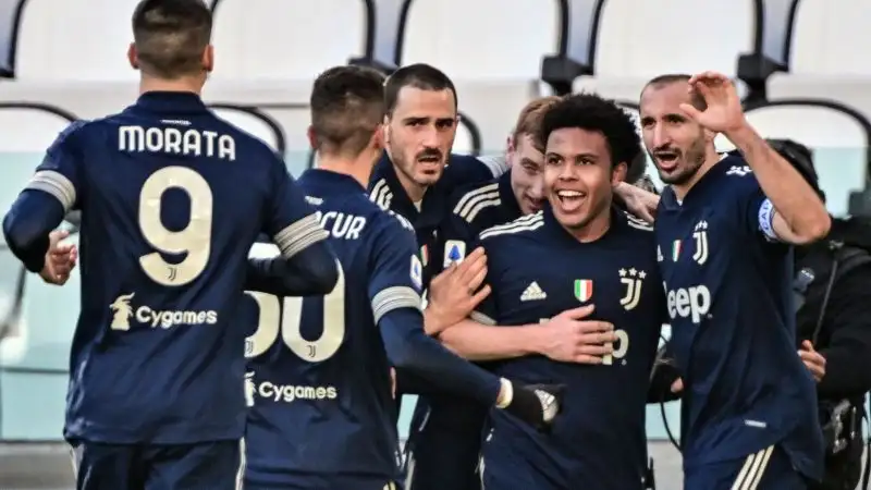 Il gol del 2-0 lo segna McKennie, con un preciso colpo di testa. Poco dopo lo stesso statunitense va vicino alla doppietta, splendidamente imbeccato da Cristiano Ronaldo.