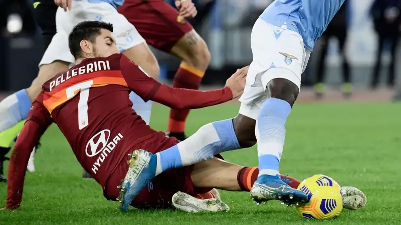 Pellegrini 5: il cuore romano della Roma patisce il peso del derby e si dimostra un ectoplasma