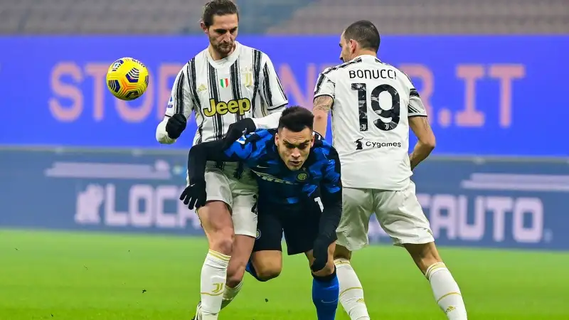 Rabiot 4: va al rallentatore, non gli riesce nulla