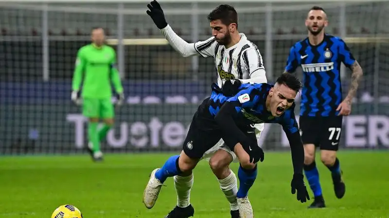 Bentancur 5: rischia di rovinare tutto con un'uscita palla al piede