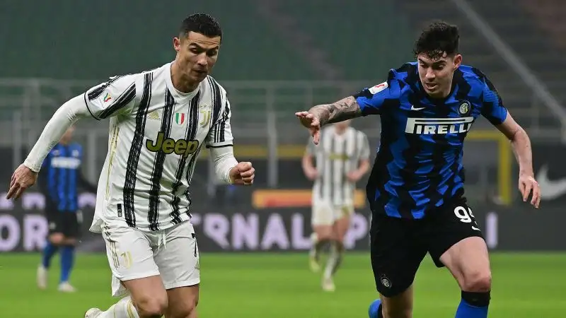 Bastoni 5: fa la frittata e Ronaldo ne approfitta