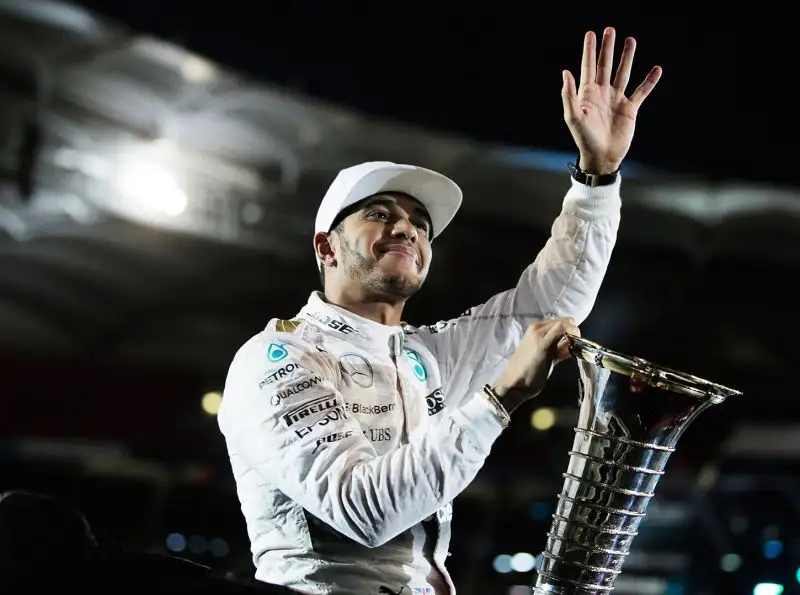 Hamilton è stato il primo pilota nella storia della F1 a vincere il titolo in 3 decenni diversi.