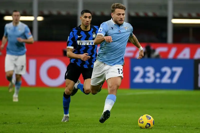 Immobile 5: si muove molto ma conclude pochissimo. Annullato dalla difesa interista