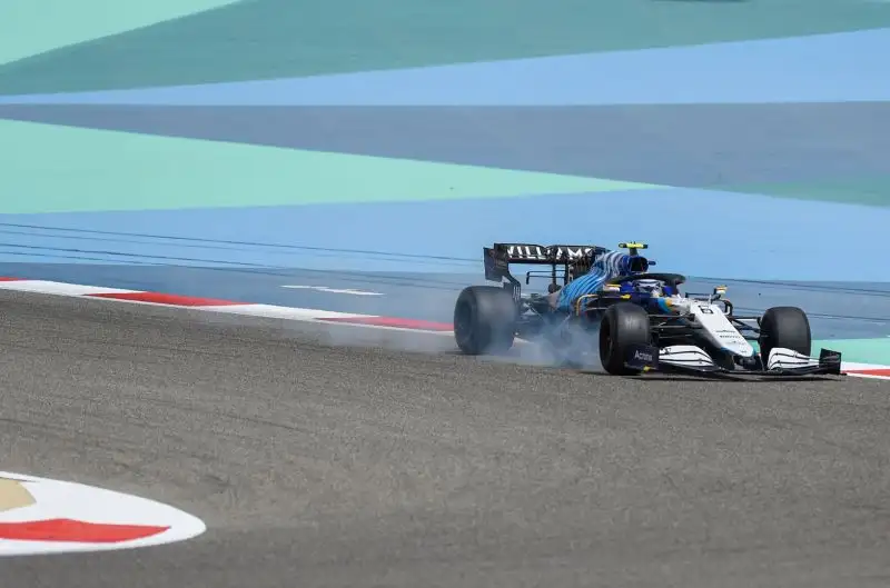 7 N. Latifi (Williams) 1:31.672 a 1.383