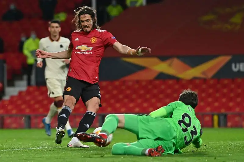 E sempre il Matador firma il controsorpasso: al 64' è infatti Cavani a battere in tap-in un Mirante tutt'altro che perfetto sulla precedente conclusione di Wan-Bissaka