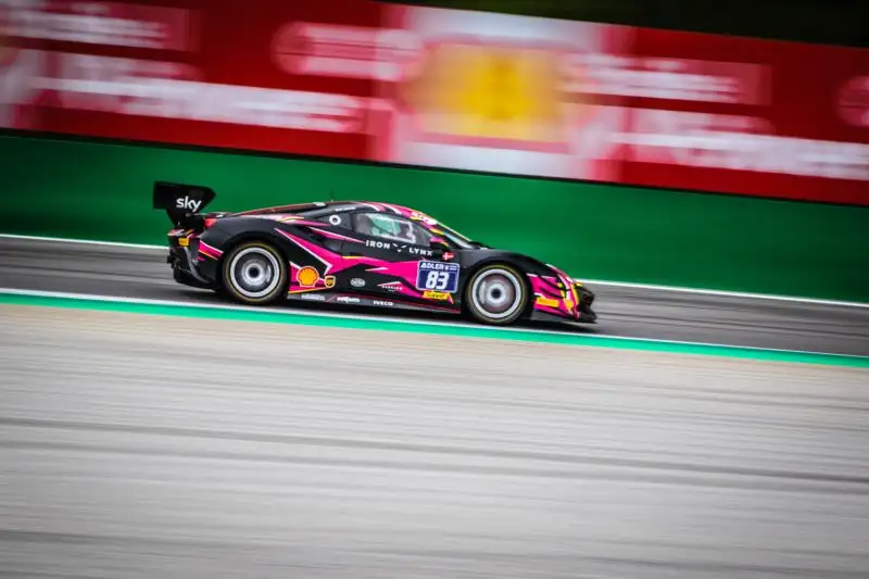 Vittoria femminile per la prima gara del Trofeo Pirelli grazie a Michelle Gatting (Scuderia Niki - Iron Lynx). Foto di Cristian Lovati
