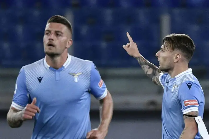 Il bomber biancoceleste però non sbaglia al minuto 87 e chiude definitivamente i conti, tenendo in piedi le speranze di quarto posto per la Lazio