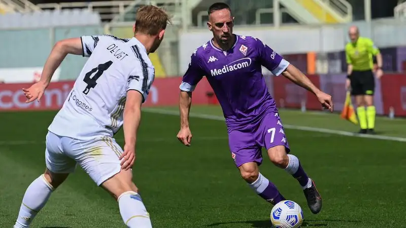 Ribery 7: classe in qualità industriale, dà molto fastidio alla retroguardia bianconera