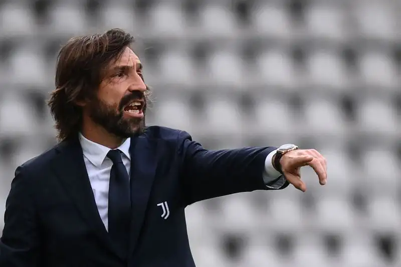 Pirlo prova a mischiare le carte inserendo Bernardeschi e Ramsey al posto di Kulusevski e Danilo, e i bianconeri si riversano in avanti alla ricerca del pari