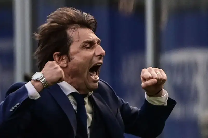 E' però anche e soprattutto lo scudetto di Antonio Conte, l'ex juventino che ha riportato l'Inter sul trono d'Italia