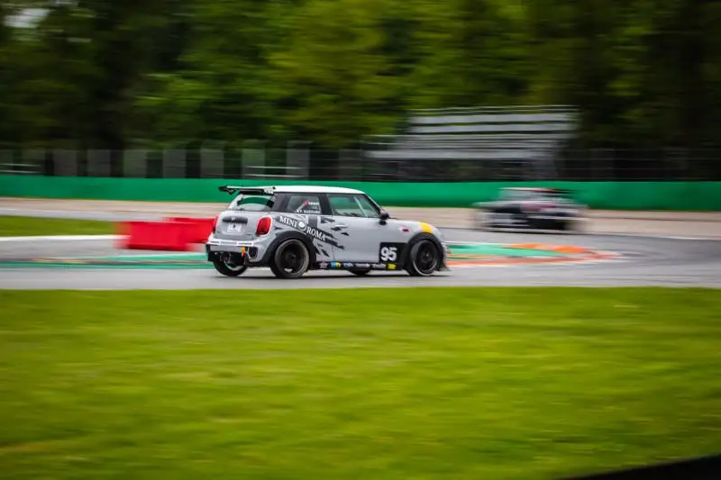 La prima tappa ha avuto come teatro la pista di Monza. Foto di Cristian Lovati