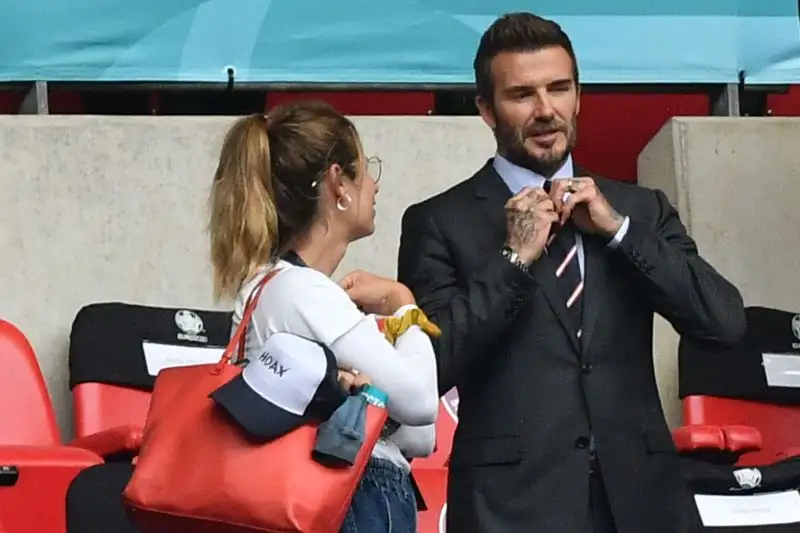 Parterre de roi in tribuna, dove tra i tanti vip spunta anche David Beckham