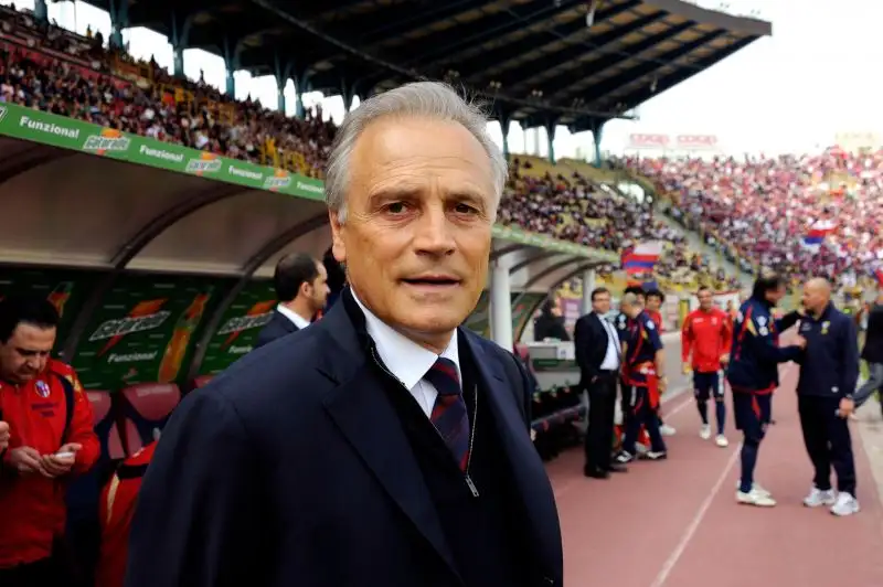 Franco Colomba (Bologna): il tecnico fu esonerato alla vigilia della prima giornata della stagione 
2010/2011