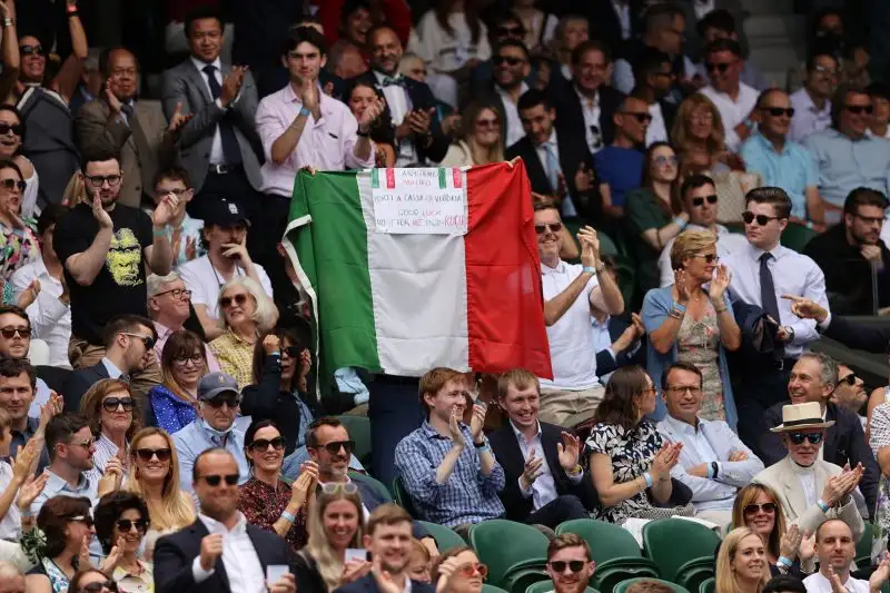 Ma anche chi ha esposto il Tricolore