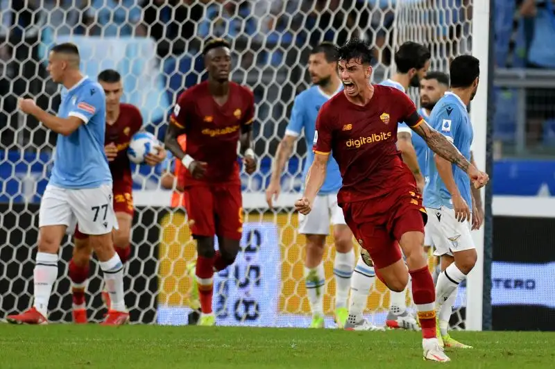 Ibañez 6: non perfetto in occasione dei gol biancocelesti, ma sigla un'importante rete alla fine del primo tempo