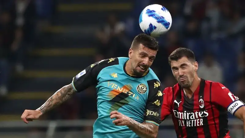 Forte 5: i rifornimenti scarseggiano e lui tocca pochi palloni