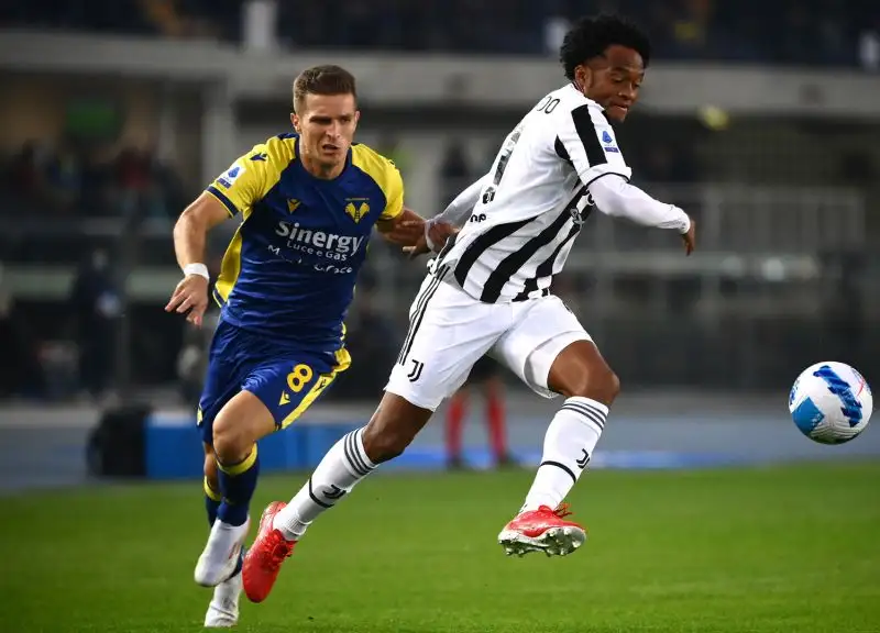 Cuadrado 5: non riesce mai a incidere sulla sua fascia di competenza.