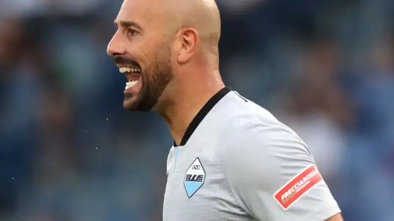 Reina 6: protagonista di uno spiacevole episodio sul finale della partita, è meno attento del solito ma può fare poco in occasione delle reti dell'Atalanta