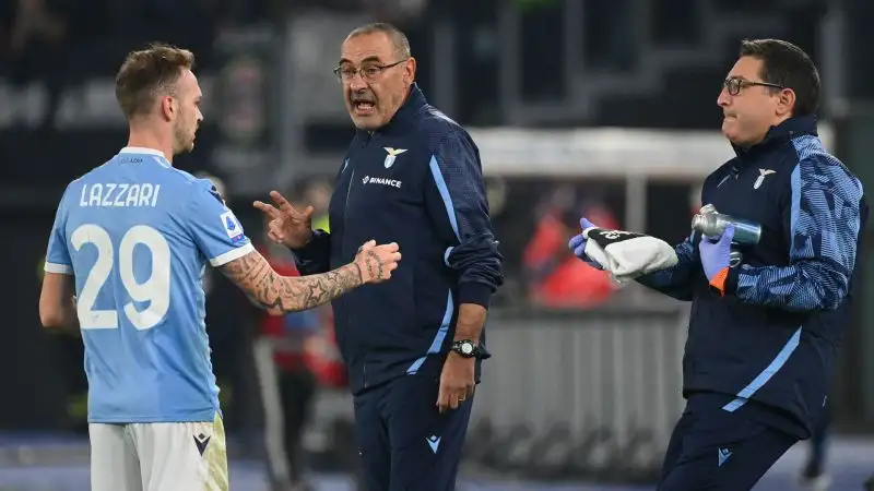 Sarri 6: buon inizio per la sua squadra, che dopo il rigore segnato da Bonucci non riesce a sfondare
