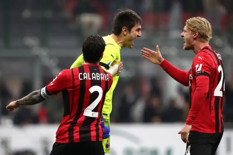 Calabria 5,5. Partita difficile, l'Inter dalla sua parte sfonda fin troppo facilmente