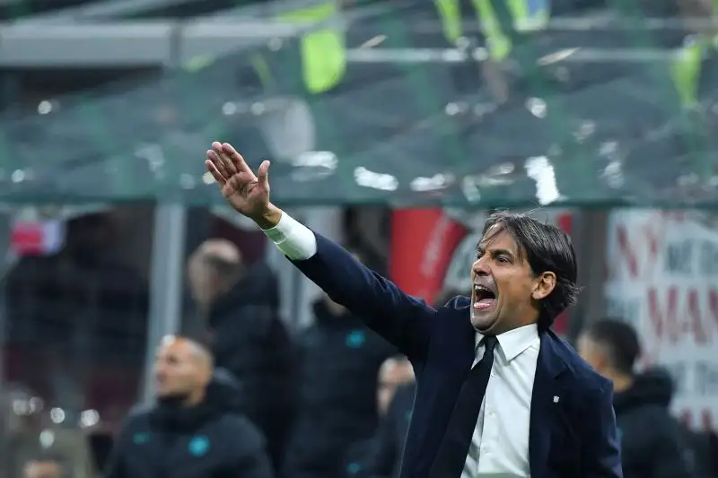 Inzaghi 6,5. Sbaglia i cambi nel finale ma azzecca la formazione iniziale e vince ai punti il duello con Pioli